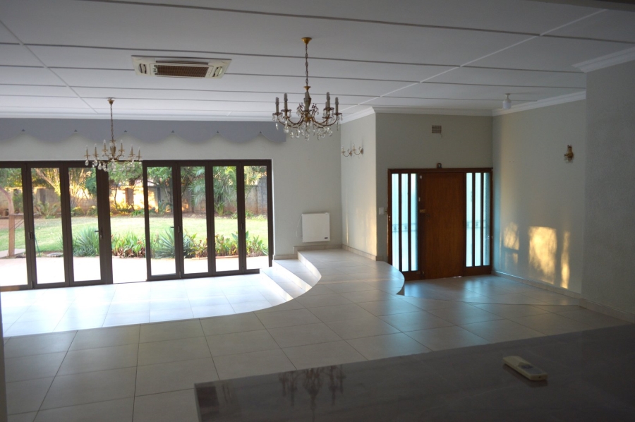 3 Bedroom Property for Sale in Flamwood North West